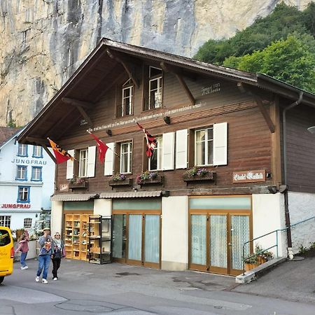 Chalet Maithili Lauterbrunnen -152-Year-Old Majestic Chalet Exterior foto