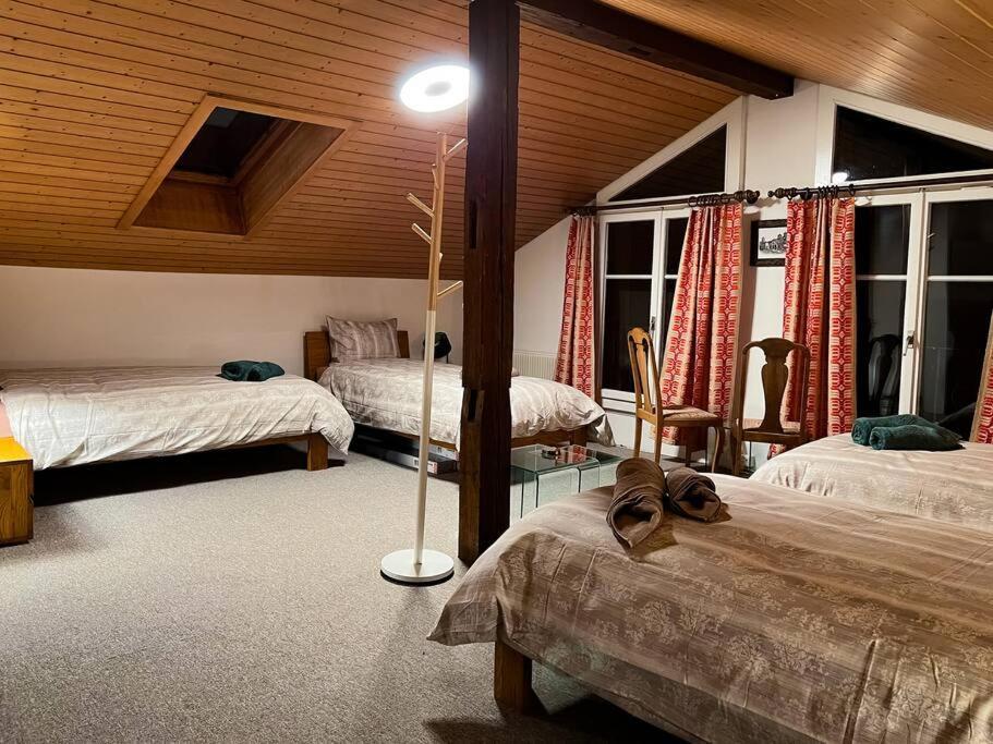 Chalet Maithili Lauterbrunnen -152-Year-Old Majestic Chalet Exterior foto